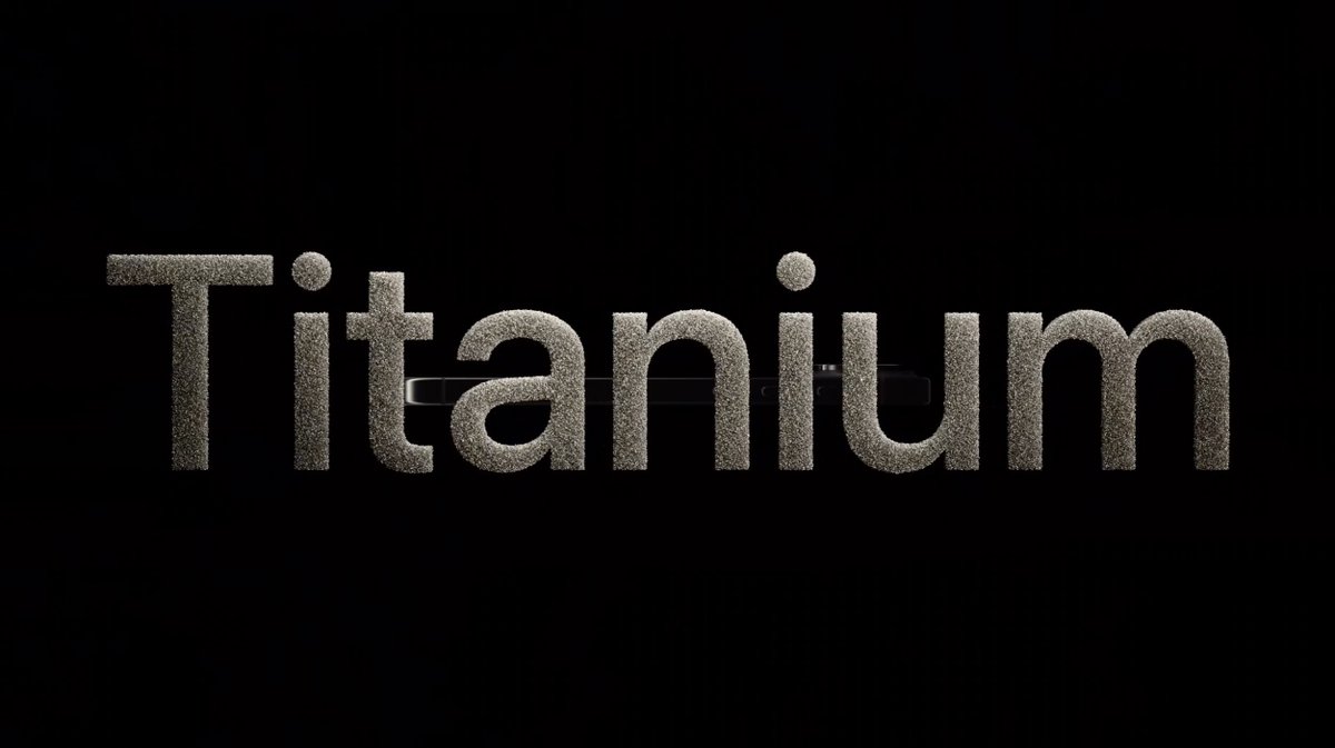 9to5mac's tweet photo. First look at the titanium iPhone 15 Pro and iPhone 15 Pro Max 🔥 https://t.co/w82mJaUjzn