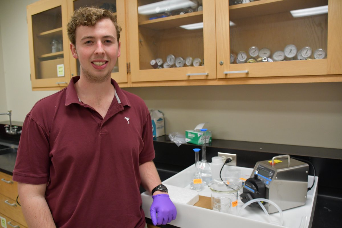 UofSC_CEC's tweet photo. The CEC is excited to introduce our #WhyEngineering social media campaign. Learn more about our students' motivation or inspiration for why they decided to follow their passions in their chosen major. @UofSCHealth https://t.co/hobLoaH3LO