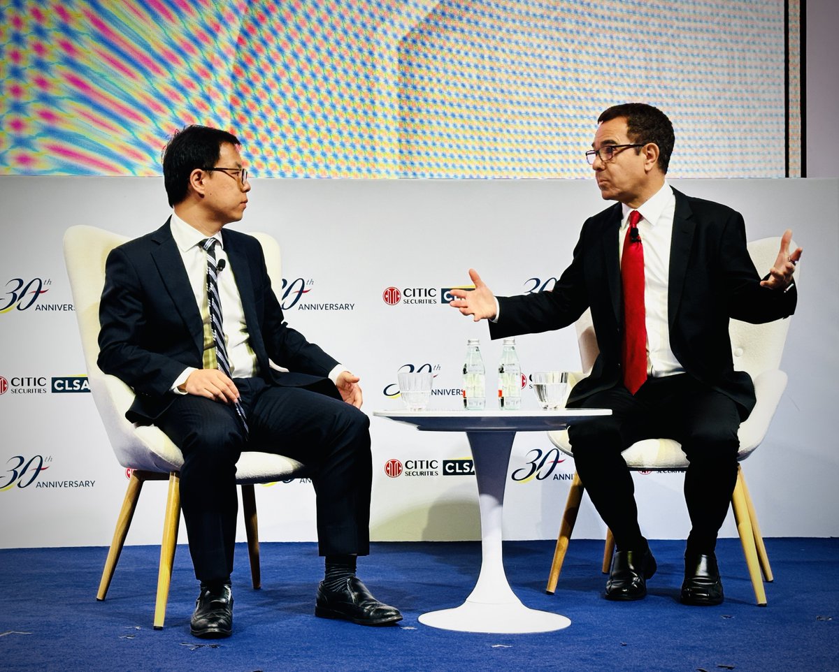 tonyseba's tweet photo. It has been an absolute pleasure keynoting at #CITICCLSAinvestorsforum #HongKong again today. Looking forward to continuing the conversations on #PhaseChangeDisruption and #TheGreatTransformation. https://t.co/U8aXgQ6Jvq