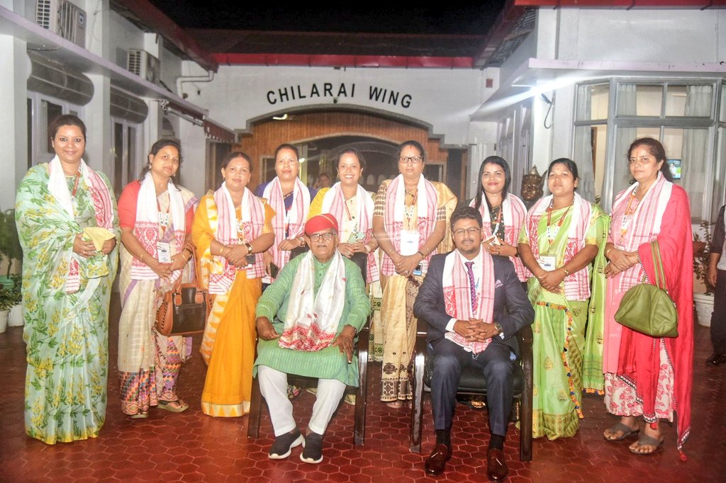 jaxayshah's tweet photo. Since the beginning of my tenure as Chairperson QCI, I always felt that I had been given the responsibility to bring changes on ground and touch the lives of Indian citizens. Today, I feel humbled that one of my dearest endeavours to connect with villages has gotten wings. The Sarpanch Samvaad app was launched by His Excellency, Shri Gulab Chand Kataria, Governor of Assam in Guwahati in the presence of 30+ Sarpanchs from different parts of country. This is a collective effort to transform India; village by village.

@PMOIndia, @narendramodi, @Gulab_kataria, @PiyushGoyal, @CimGOI, @DPIITGoI, @QualityCouncil, @himantabiswa, @CMOfficeAssam, @himanshu @RaviPSingh, @himanshupunsari, @varinderkanwar
