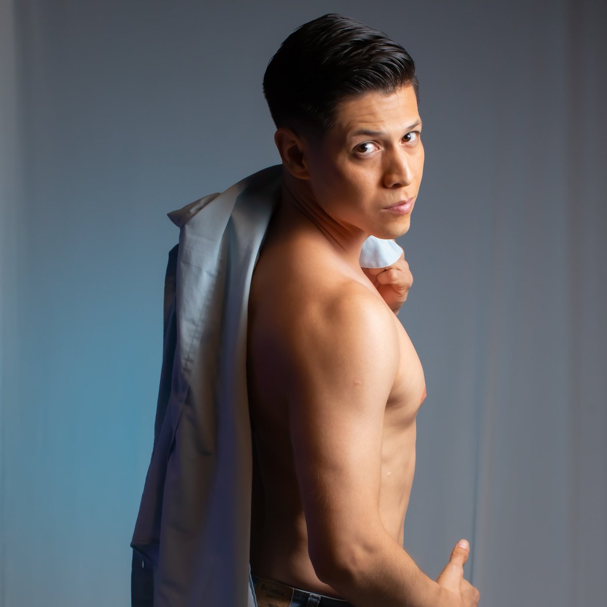 omaryn9's tweet photo. #NuevaFotoDePerfil #handsomeboy #badboy #puertovallarta #gayboy #Smile #studiophotos https://t.co/LMTE3v6twT