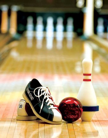 CraigBaird's tweet photo. Did you ever wonder why Canada has five-pin bowling for the most part, while other places have 10-pin?

It all began around 1909, when a bowling alley owner wanted to attract patrons from the upper class to the alley, using smaller and lighter balls.

Let's learn more!

Thomas Ryan owned a 10-pin bowling club in downtown Toronto. His alley featured 10 lanes, palm trees and a string orchestra.

He hoped to attract elite patrons but those patrons found the 10-pin ball too heavy and the game too strenuous.

He said,
“The Tenpin ball was too heavy for the type of person I had induced to bowl. Some hadn’t used their muscles in years. They’d bowl one or two games, then play bridge in my office while I supplied adhesive tape for their thumbs.”

To accommodate them, he shaved down the regulation pin with a lathe, and placed five pins on a 10-pin floor. These first pins were made of maple. 
He then used a duckpin ball and developed a scoring system with pins numbered 1 to 5. Players were given three balls per turn.

Due to the fact the pins were now lighter, they flew around when they were hit with the ball and the game was much noisier.

To deal with that, in 1912 he added a thick rubber band to the pin. One year later, the first international competition for five-pin bowling was held. 
In 1918, Alfred Shrubb bowled a 400 game, the first-ever, and in 1921, Bill Bromfield became the first player to score a perfect 450.

In 1927, 500 bowlers at the King Edward Hotel in Toronto founded the Canadian Bowling Association. This became the Canadian 5-Pin Bowlers' Association in 1978.
Today, that association has 250,000 members across Canada.

In 2008, Five Pin Bowling was recognized as a Heritage Sport in Canada. In 2009, a stamp was issued honouring the sport. 

In 2007, the sport was ranked as the fourth-greatest Canadian invention by CBC.

If you enjoy my Canadian history content, you can support Canadian History Ehx with a donation at https://t.co/u12Dmz8vKv

Sources:
https://t.co/pBwh5gGuXQ
https://t.co/EkOcQVJw1O
https://t.co/5ikNQfm4Xv