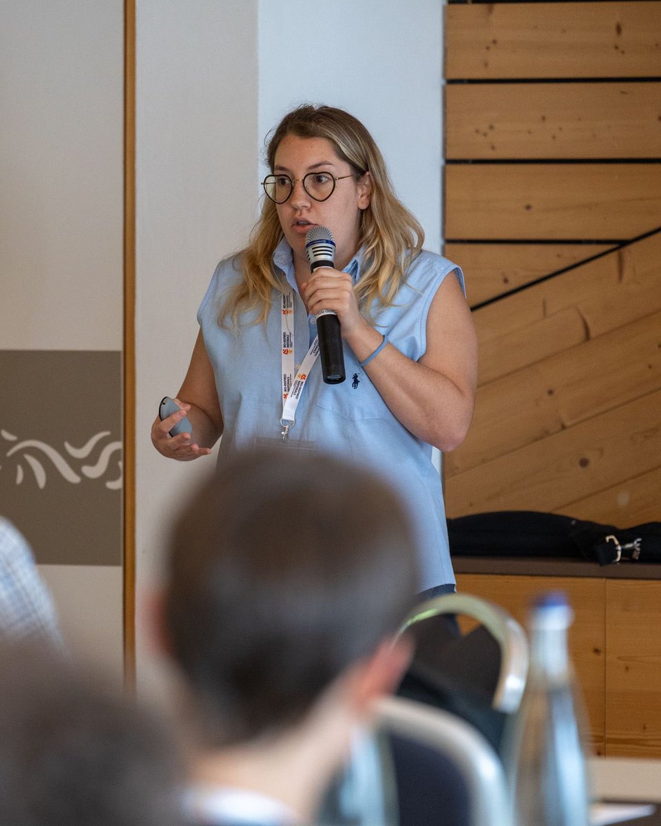 IntePathfinder's tweet photo. It was a pleasure to participate to the NCCR Bio-Inspired Materials annual conference in #Charmay for some members of the #integrate team. A nice occasion to discuss about #science and to meet other researchers!
#conference #bioinspiredmaterials #research
💪🏻🦾 https://t.co/QTOMgfB8rh