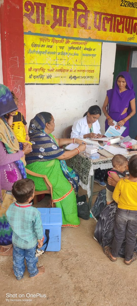 NISHTHA (@nishtha_cphc) on Twitter photo Immunization act as safety shields for children in their growth years!
Here's a glimpse below from HWC Padlya, #MadhyaPradesh as CHO organised sessions for child immunization.
<a href="/ABHWC_MP/">HWC NHM MP</a> <a href="/NHM_MP/">National Health Mission MadhyaPradesh</a> <a href="/usaid_india/">USAID India</a> <a href="/vishalchauhan_1/">Vishal Chauhan</a> <a href="/harshmangla/">Harsh Mangla IAS</a> <a href="/healthminmp/">Public Health & Medical Education Department, MP</a> @AyushmanHWCs Immunization act as safety shields for children in their growth years!
Here's a glimpse below from HWC Padlya, #MadhyaPradesh as CHO organised sessions for child immunization.
<a href="/ABHWC_MP/">HWC NHM MP</a> <a href="/NHM_MP/">National Health Mission MadhyaPradesh</a> <a href="/usaid_india/">USAID India</a> <a href="/vishalchauhan_1/">Vishal Chauhan</a> <a href="/harshmangla/">Harsh Mangla IAS</a> <a href="/healthminmp/">Public Health & Medical Education Department, MP</a> @AyushmanHWCs