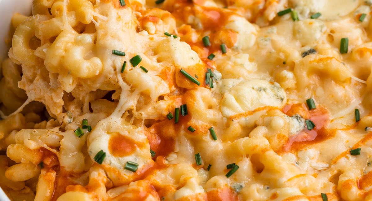 Today's Pasta Feature
Grilled Buffalo Chicken Mac &amp; Cheese $14