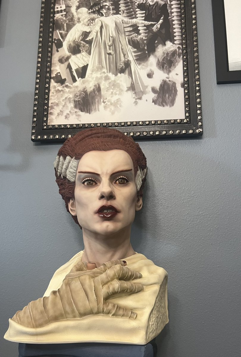 Joey_M_66's tweet photo. Finished a Bride of Frankenstein commission for @goblackheart https://t.co/5KuhhErgYn