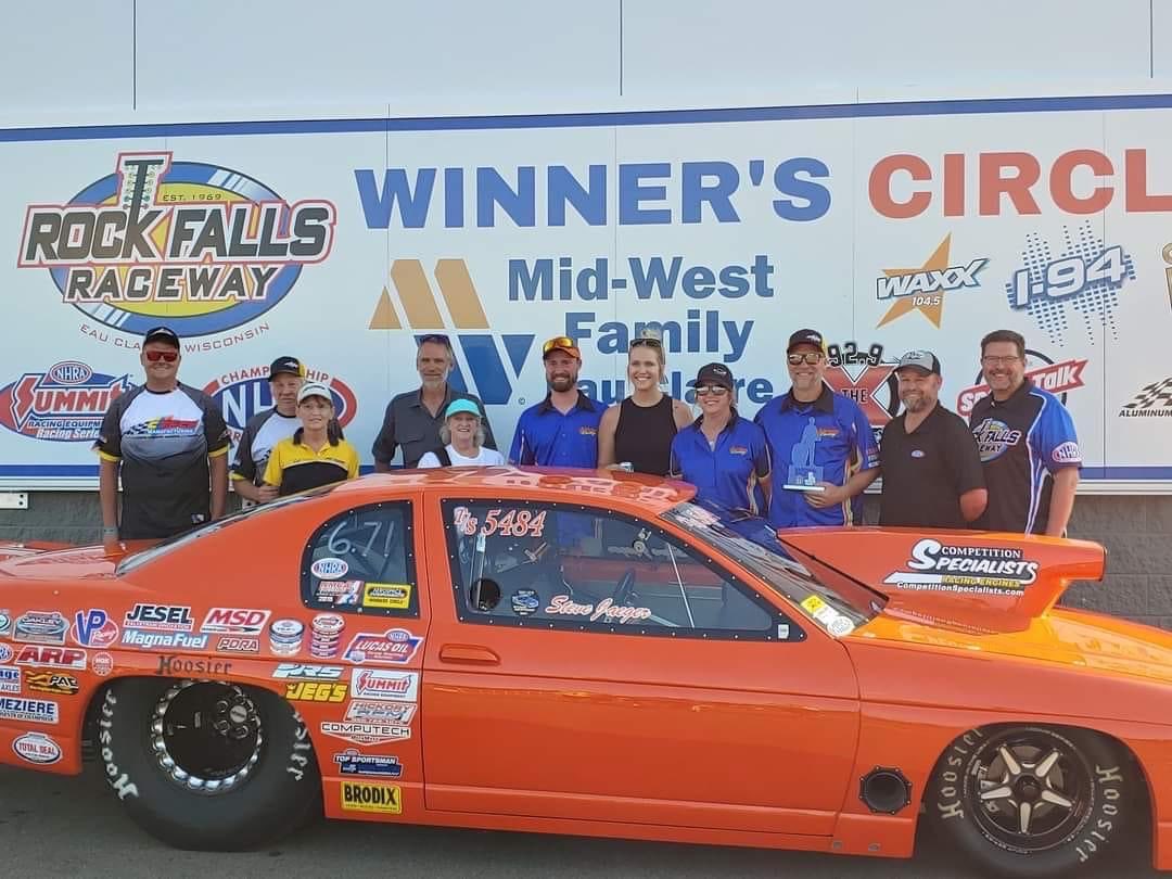 CompetitionWI's tweet image. This Competition Specialists powered Jaeger Racing team is feeling the horsepower!💨

Jaeger Racing had a semi-final finish in Top Dragster &amp;amp; a runner up in Top Sportsman at the #USNats! Congrats Tyler &amp;amp; Steve on your big accomplishments at one of the biggest races of the year🏆