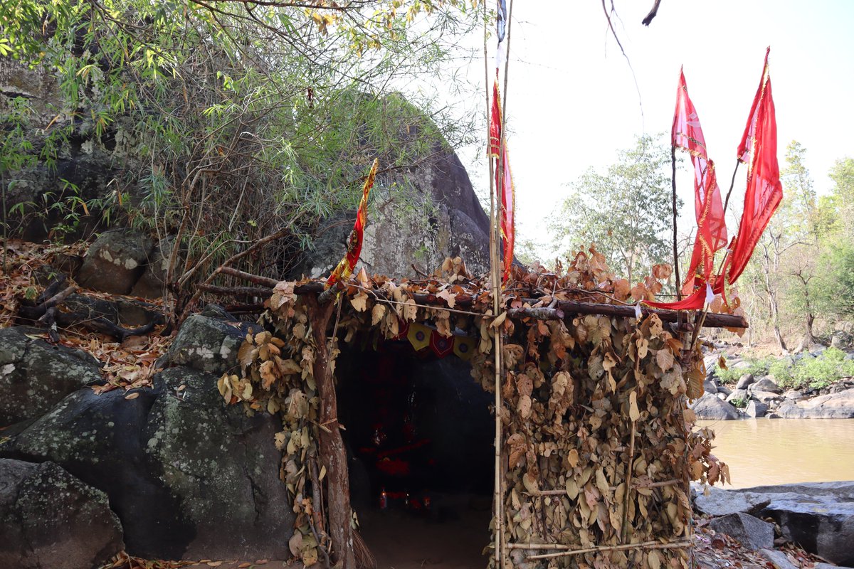 SangramPatra's tweet photo. ମା' ଚଣ୍ଡୀଙ୍କ ଆଦିପୀଠ, ଜଳେଶପଟ୍ଟା, କନ୍ଧମାଳ
#MaaChandi #OdishaBulabuli https://t.co/4K1WLKTxJP