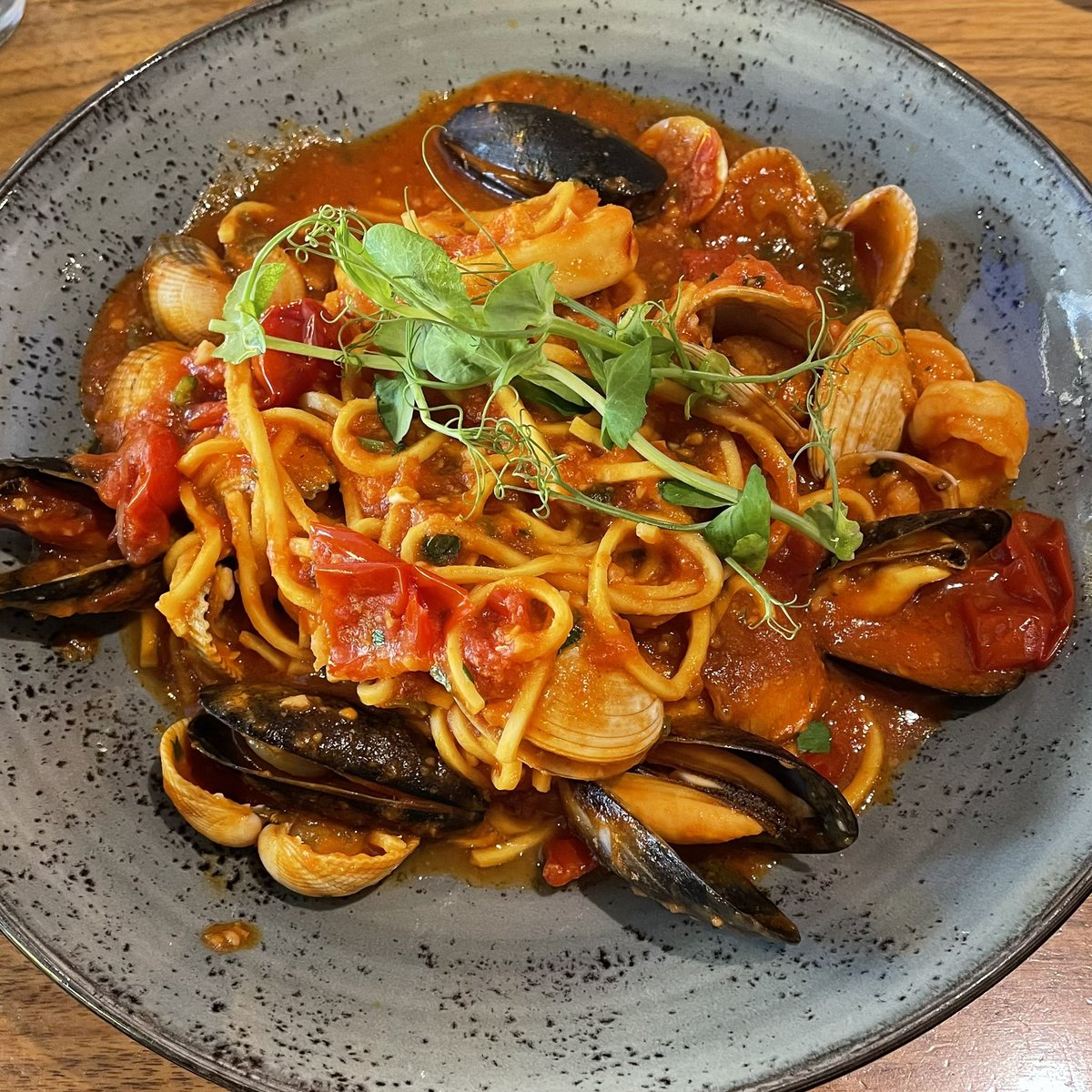 Hmmm. Well not much of a RipOffIreland in #Leitrim. Anyone else have a delicious, generous plate of seafood pasta lately for €12? Amazing food, service and value in Divino, Carrick-on-Shannon today. 
#LoveLeitrim #TasteLeitrim