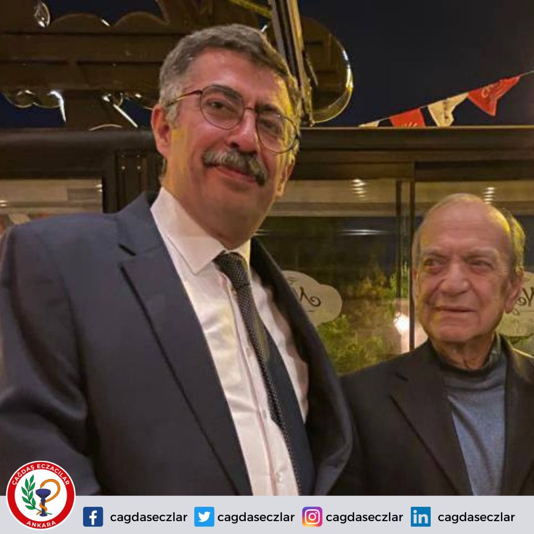 Çağdaş Eczacılığın öncü insanı, Değerli Meslektaşım, eski TEB II. Başkanı ve AEO Başkanlarımızdan Ecz. Akın Çubukçu’ya mesleki birikimini esirgemeden paylaştığı, desteklediği ve ekibim ile birlikte bana duyduğu güven için teşekkür ediyorum.
Birlikte Başaracağız Akın Ağabey.