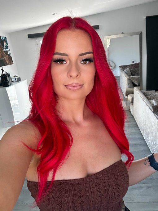 Wer will K&auml;sekuchen? https://t.co/PdsAN5QASW