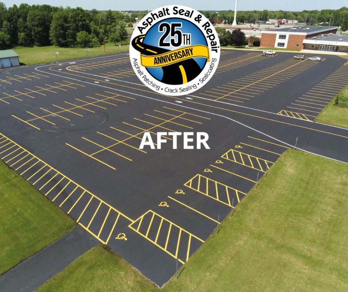 ASR_Wisconsin's tweet image. Did your parking lot maintenance slip your mind this summer?  Fall is right around the corner and we have 3 weeks left of sealcoating.
It’s not to late!  Call us today!  (920) 338-0130 asphaltsealandrepair.com
It’s not your fault, it’s ASPHALT! ™