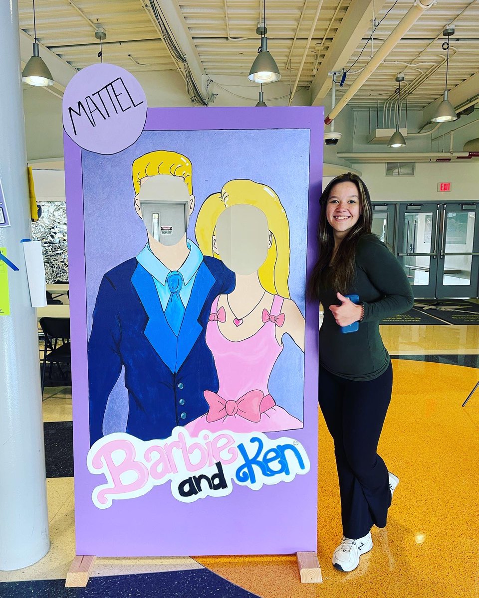 SandburgArt's tweet image. Barbenheimer Day! 
Huge shout out to Jr AP studio art monster Cameron (and Dad) for totally taking on the production of our Barbie photo display! 
Absolutely killed in, great job Cam!
#madeatsandburg @SandburgHS #highschoolart #highschoolartstudent