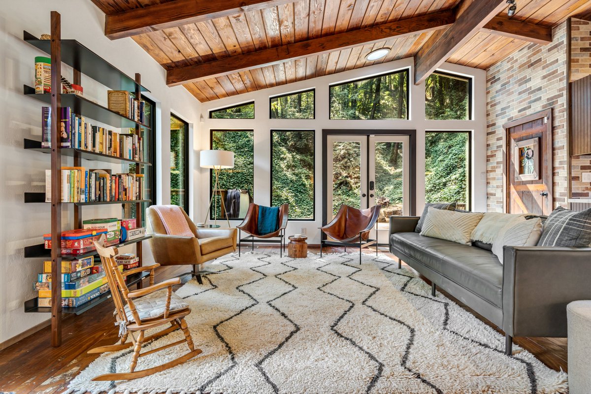 RealFocused's tweet photo. Bringing your Airbnb to life through the lens. Our meticulous real estate photography focuses on the details that make your space a standout destination. #AirbnbVisions #RealEstateMarketing #newhome #realestate #airbnb #houseforsaletoday #bayarea #realtor #homesweethome https://t.co/gJD771GN5P