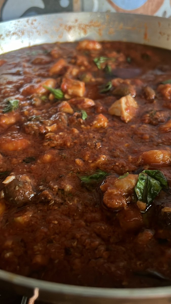 Ragù di di pesce, tonno e spada, tanta roba e complimenti allo chef , io