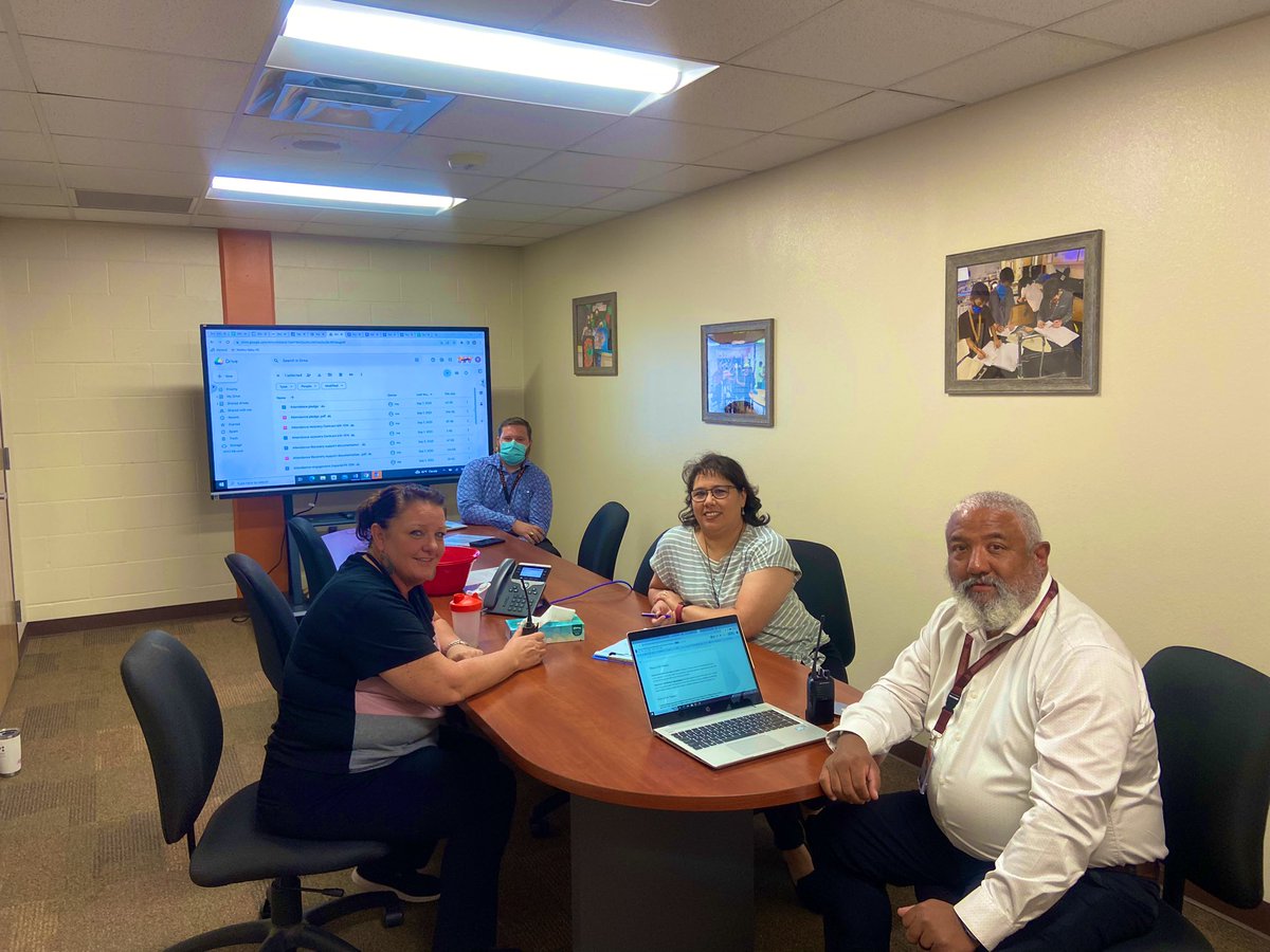 Rose Saldaña Pearson tweet media