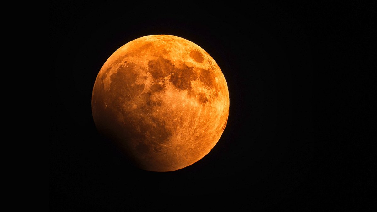 Professor @petejvickers from @DurhamPhilosop1 discusses the findings of his new #research paper published in the journal of Astrobiology on proving discovery of #alien life.

Sounds interesting? Read more: brnw.ch/21wCvwB 
#DUresearch