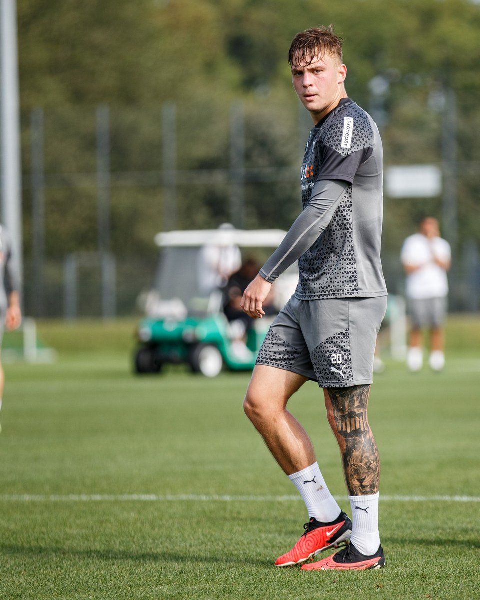 Ready to roar again 🦁 Luca Netz is back in team training 😍 📰  https://t.co/EGxTxPNQRS
