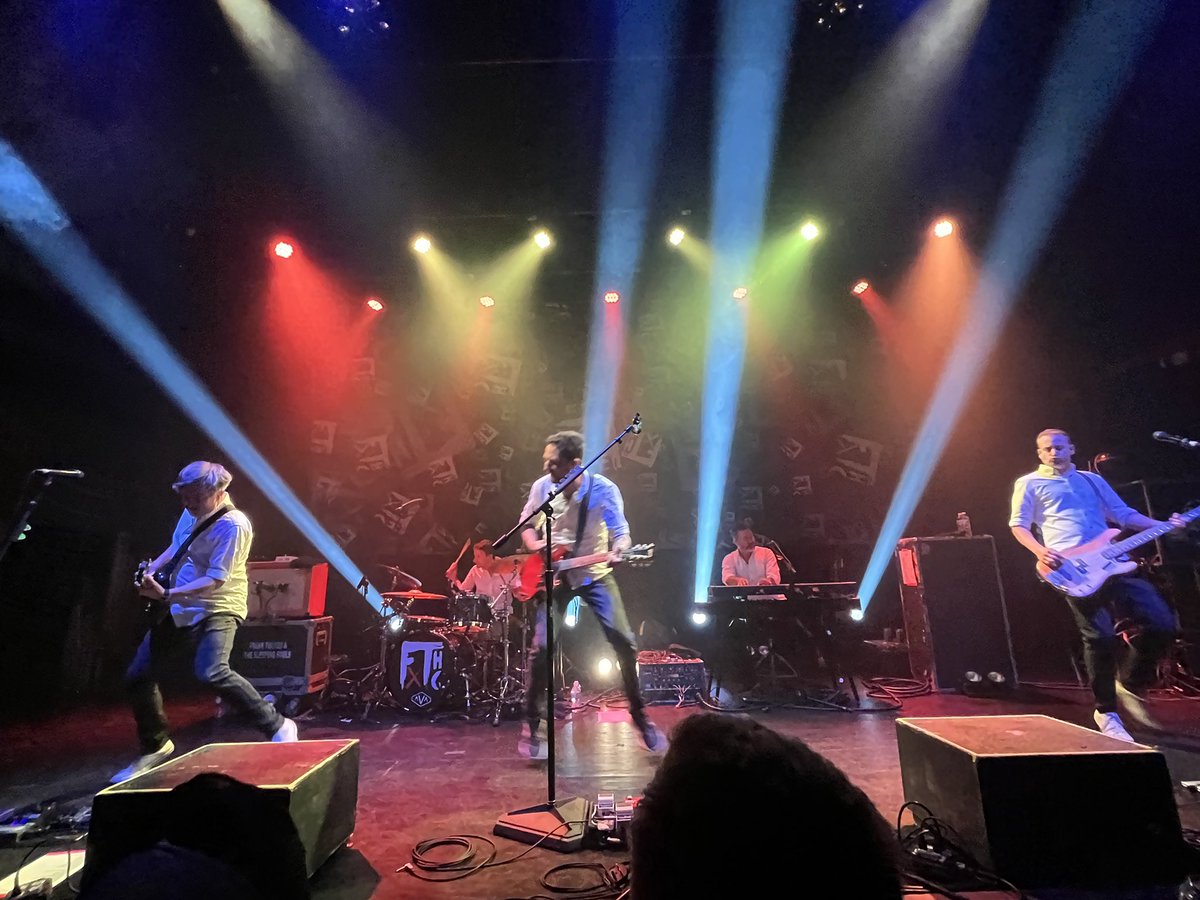 goody4you's tweet image. NEVER DISAPPOINTED WITH THIS BAND!! Show 2810 @frankturner @SleepingSouls @the_blue_note 
#frankturner #FTHC