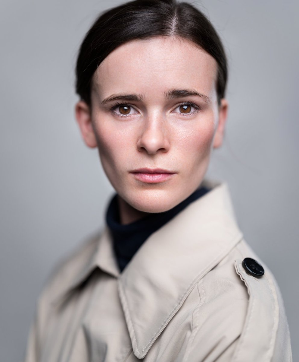 Headshot update by the magical Finn Daragh ✨