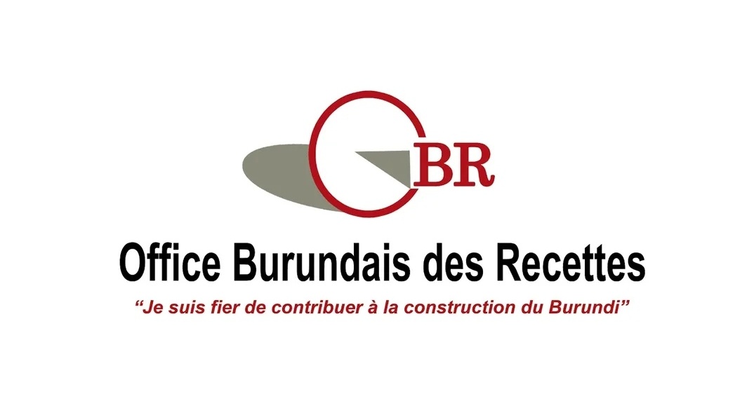 KUF_ASBL's tweet photo. #Burundi
Umuyobozi mukuru:#CEO wa société #ASYST mu Burundi arapfungiwe mu gasho k'iperereza i #Bujumbura.
Uwu muyobozi:#Amédée_RWIMBA apfunzwe n'akarwi kariko kagerageza kumurwanya kuri Logiciel y'iyo société #ASYST yatsindiye isoko,ikaba yategerezwa gukoreshwa muri @OBR_BI 1/7 https://t.co/v5KbUbT8i7