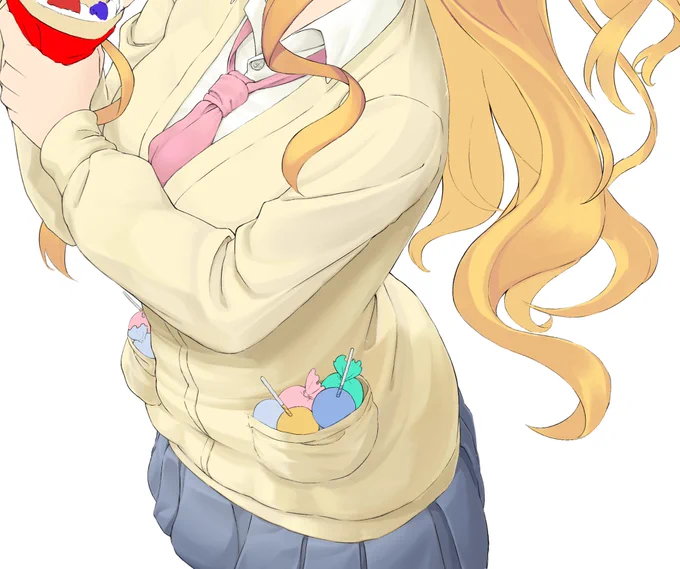続き 服の調整を描いてました 調整したら腕と胸あたりの情報量が少なって見える…(‾◇‾;) こっちも調整と加筆必須ですな