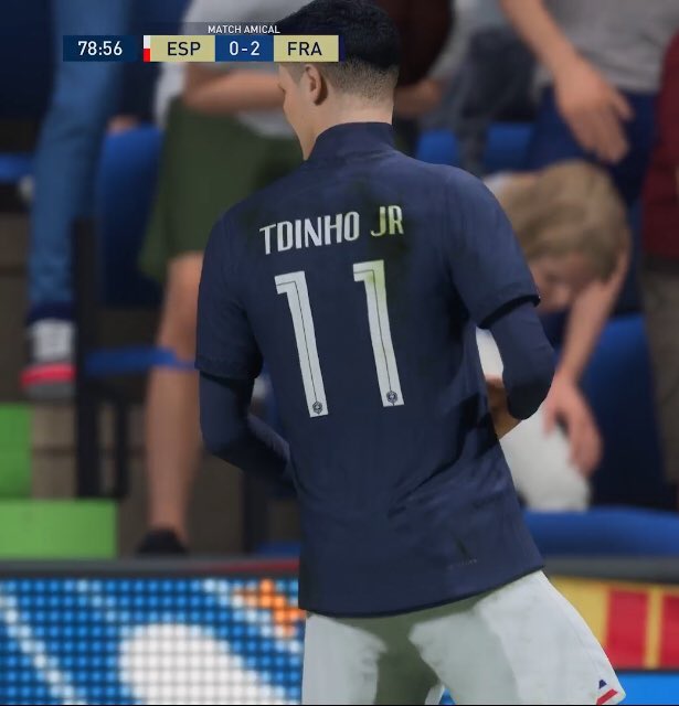 🚨 𝐀𝐍𝐍𝐎𝐍𝐂𝐄 🚨

Avec le cross-play, la 𝙶𝚆 revient déterminée à performer sur toutes les compétitions possibles sur EAFC24. 

C’est donc avec plaisir que la <a href="/GhostWarriorFc/">Ghost Warrior</a> annonce le retour de 𝗧𝗱𝗶𝗻𝗵𝗼 𝗝𝗿 en tant que co-manager.

✅ Welcome back, <a href="/tdinhojr/">Tdinho Jr</a> !