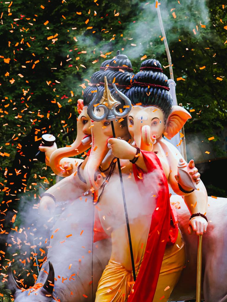 Ganpati Bappa Aagman 2023🌸

#nfts #bappa #mumbai