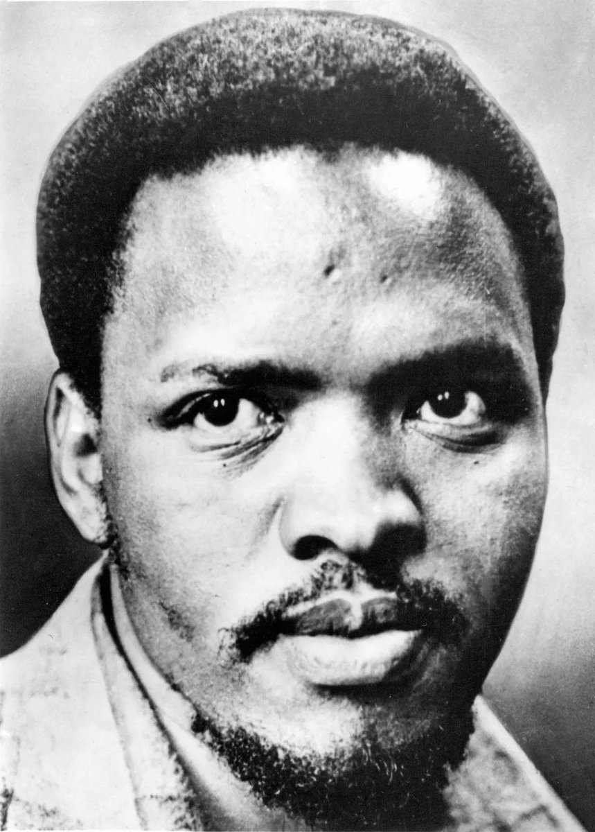 RolandhuStler's tweet image. Remembering Bantu Stephen Biko who transitioned on this day , 1977, in Pretoria, founder of the Black Consciousness Movement in South Africa.
#PanAfricanist #BlackConsciouness #Liberator