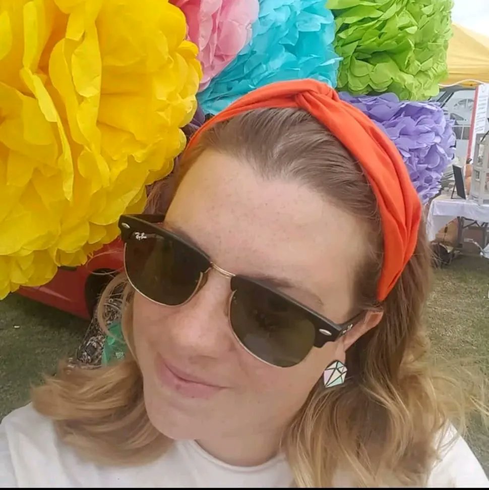 WoolwichMakers's tweet photo. Find out the story behind how we made our new website. Nikki set up Woolwich Makers Market in 2019, simply because she loves everything handmade. The full story is here in our latest newsletter https://t.co/1cSSp8cCCC https://t.co/mYCWsJmPoc