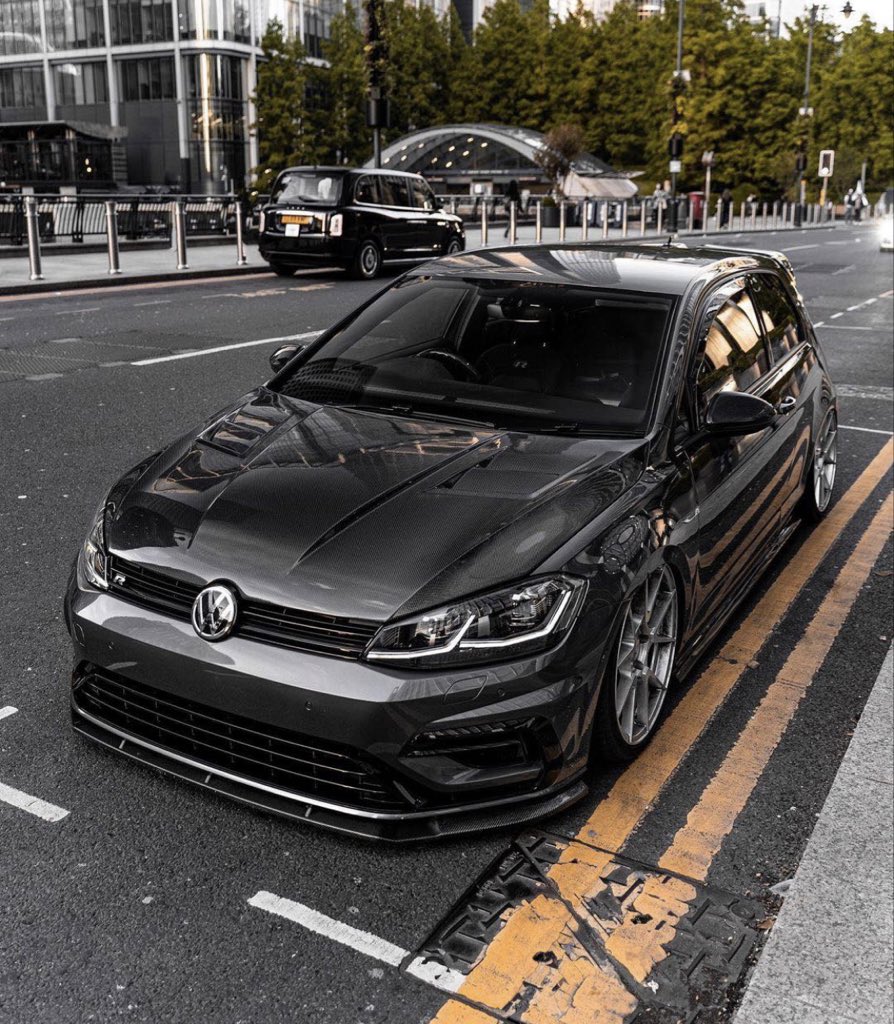 Volkswagen Golf 7 R 🐺