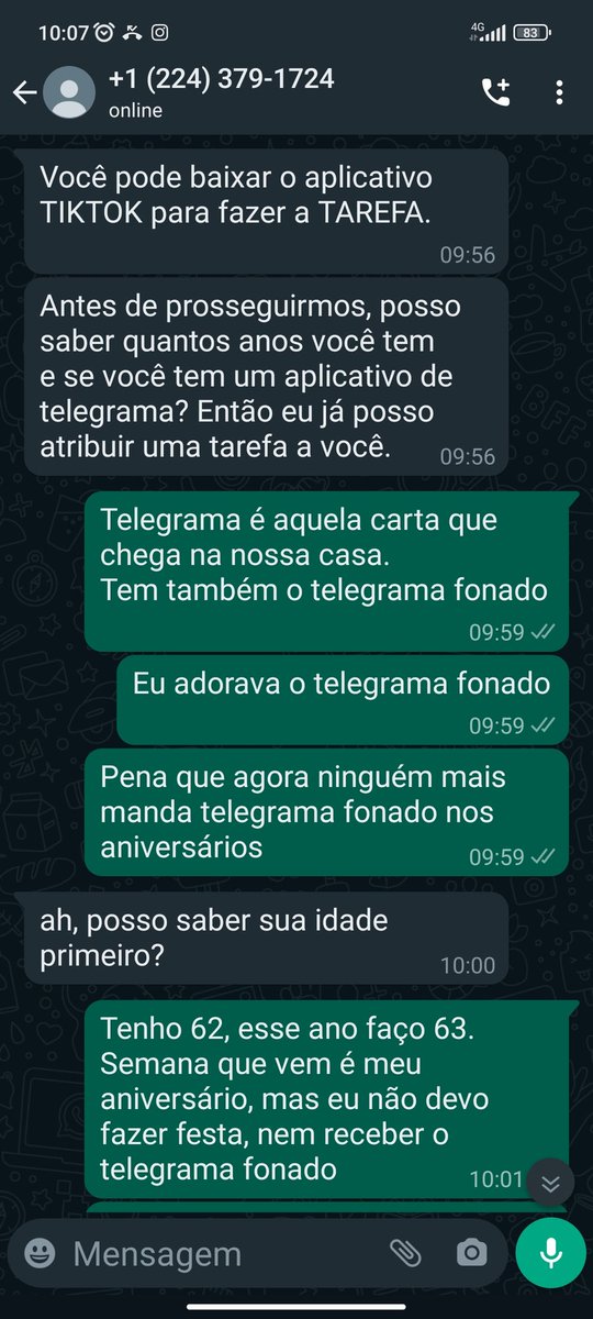 thiagoascosta's tweet photo. Quando alguém tenta te dar um golpe, o que a gente faz? Trolla!

Saudades telegrama fonado https://t.co/TPzMnMPmGw