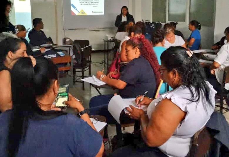 Dirección de Salud Dtto. Capital tweet media