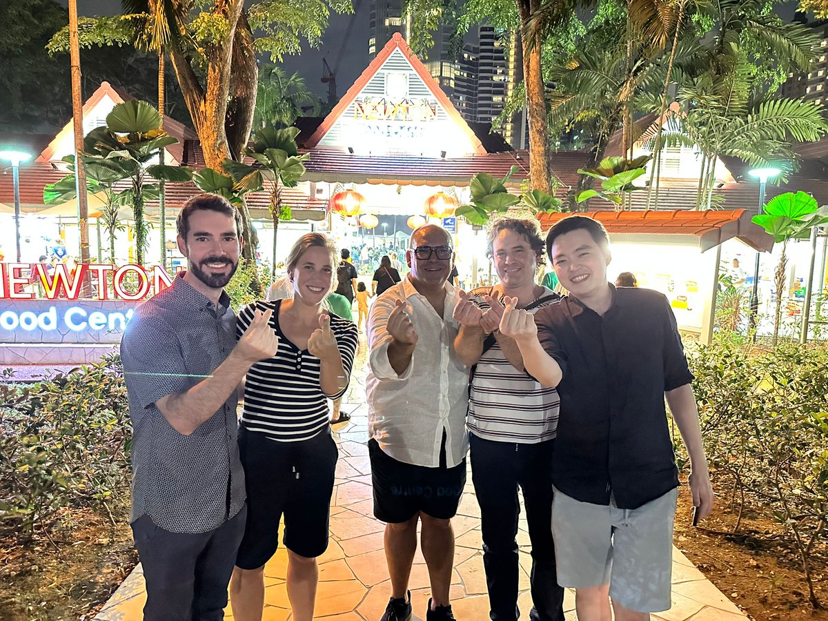 Yeon Wook Kim (@kimyw_snu_pulm) on Twitter photo Had a fantastic last night in Singapore with our <a href="/IASLC/">IASLC</a> academy members! Hope to continue our friendships and meet up in the near future! <a href="/ChristianRolfo/">Christian Rolfo</a> <a href="/xako22/">Khvaramze Shaverdashvili MD PhD</a> <a href="/IASLC/">IASLC</a> <a href="/ddemiguelperez/">Diego de Miguel Perez</a> Had a fantastic last night in Singapore with our <a href="/IASLC/">IASLC</a> academy members! Hope to continue our friendships and meet up in the near future! <a href="/ChristianRolfo/">Christian Rolfo</a> <a href="/xako22/">Khvaramze Shaverdashvili MD PhD</a> <a href="/IASLC/">IASLC</a> <a href="/ddemiguelperez/">Diego de Miguel Perez</a>