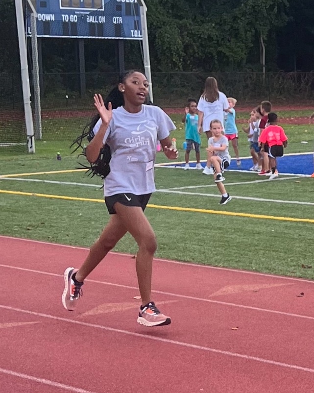 Our Youth Track Programs is underway! Everyone had so much fun from kids to coaches! If you want to get in on this fun, there is still time to sign up on our website for either a youth or adult program 🤩link is in the bio