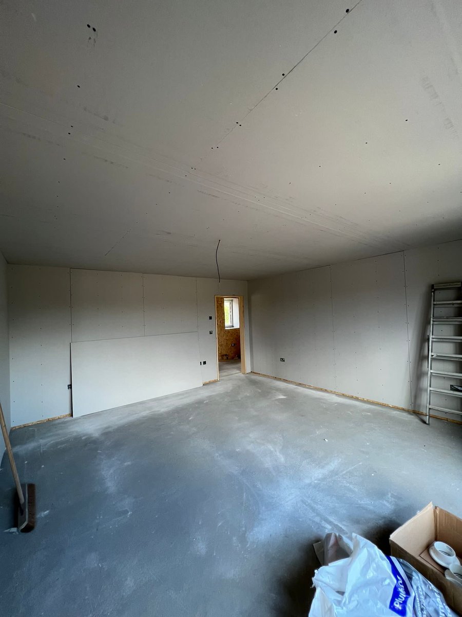Wallsandceiling's tweet photo. New job Tuesday……. Lovely barn conversion 👍👍 #plasterboard #tacking https://t.co/xIgCZwnuWo