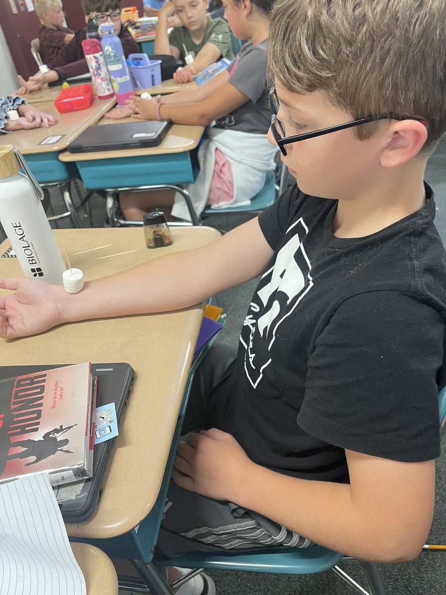GHamilton1111's tweet photo. Today we “saw” our blood pumping by using a marshmallow and a toothpick. Making abstract concepts concrete is crucial to learning!! Also, it was fun. ☺️
#scienceteacher #perryharrison #learningisfun #onechatham #5thgrade #handsonlearning #STEM #stemlearning #stemeducation https://t.co/5ZSQUNwjMr