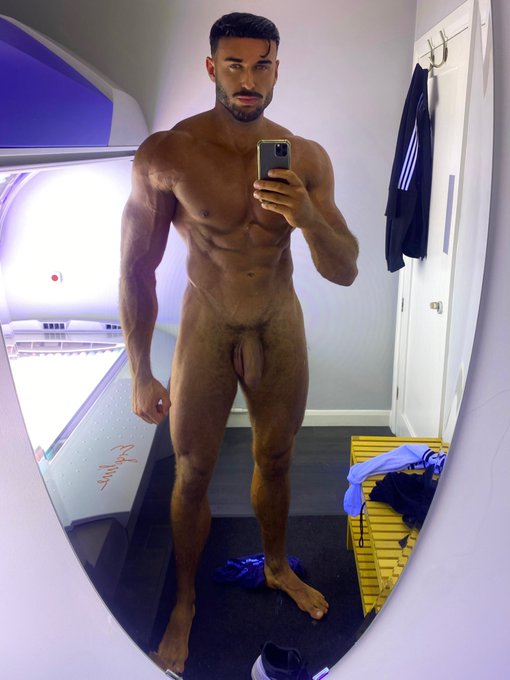 Who&rsquo;s ready to be used?😈 https://t.co/lHqaG8XjqK