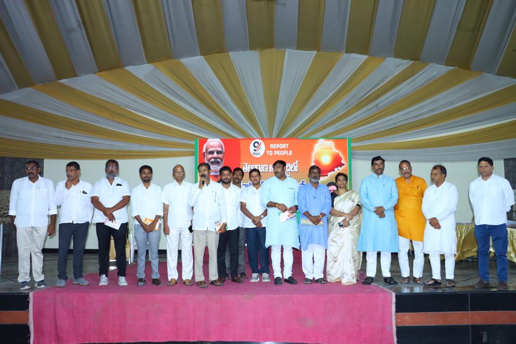 PMuralidharRao's tweet photo. Today at Tirumala Gardens in Boduppal of Malkajgiri parliament of Telangana, participated in the program highlighting the role of Central Government under PM Shri @narendramodi in the development of Telangana in last nine years.

More than 2000 km of national highways, several railway projects, development of cities under smart city cities mission, welfare schemes for farmers and other contributions from central govt to Telangana.

Senior BJP leader Shri Mallareddy, Medchal Rural District President Shri Vikram Reddy, State Council Member Shri Achini Narsimha, Corporator Shri Kiran Kumar, Mahila Morcha President Smt Vijayalakshmi and others were present.