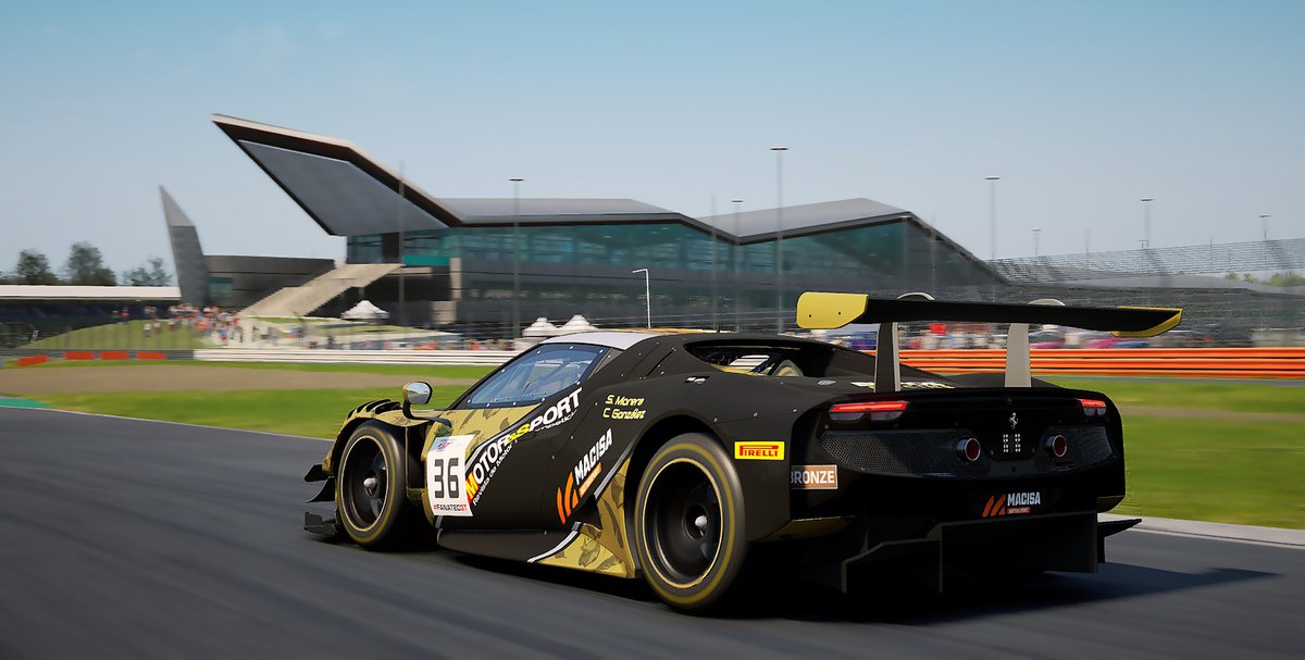 🏁3H SILVERSTONE🏁

Volvemos después del parón veraniego en <a href="/inforaceonline/">Race-Online</a> con un evento de resistencia.

Una P1 después de las 3 horas de carrera junto con mi compañero <a href="/Cristiangr36/">Cristian🚀</a>. Mantuvimos un ritmo muy bueno siendo constantes sin cometer errores.

<a href="/buhosracing/">Buhos Racing</a>🦉