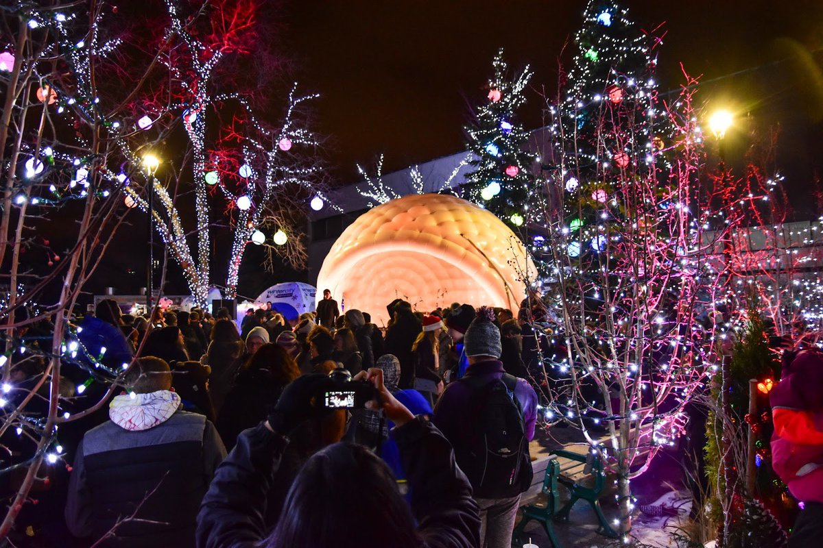 shop124street's tweet photo. #YEG ’s favourite outdoor winter light-up festival, #AllIsBright, is happening on Sat., Nov. 18, 4PM – 8PM. Volunteer with us! This is a great way to meet people in your community and experience the event from another perspective. Join the team: https://t.co/zzTdfyzguz https://t.co/wKpE4iMqbL
