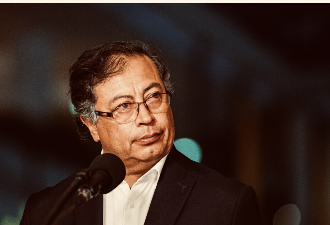 Jhonffonseca's tweet photo. 🇨🇴 A usted qué le produce cuando ve este personaje llamado @petrogustavo 👇🏼? 

1. Tristeza
2. Asco
3. Enojo
4. Rabia
Todas las anteriores 🔄❤️🙋🏻‍♂️ https://t.co/Zobndc9oxj