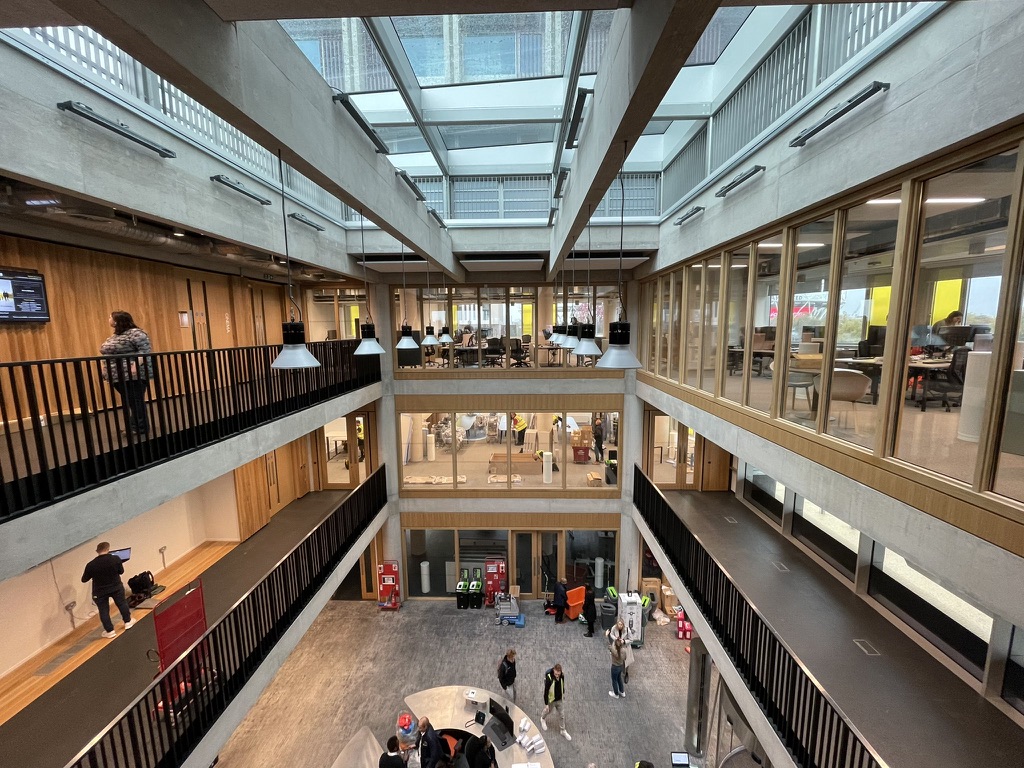 ProfKateJones's tweet image. JOB ALERT! With @UCLEast campus officially opening on Monday, what better time to advertise our @UCLCBER Prof in Ecosystems &amp;amp; Biodiversity Research! Exciting role to support growth &amp;amp; leadership of People and Nature Lab. Deadline 26th Oct 2023 tinyurl.com/2dfrf5pc