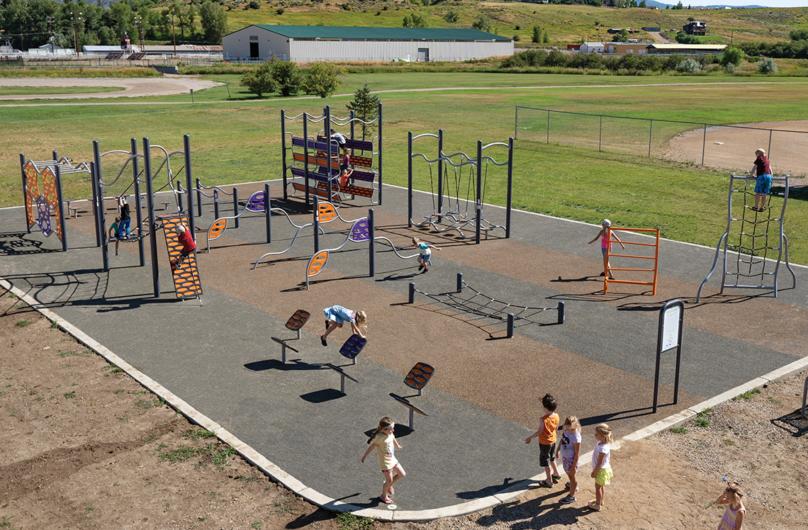 ABCreative_inc's tweet photo. Burke’s Outdoor Fitness is designed to challenge your body in healthy ways and offer something for everyone. Join the fitness movement! Talk with one of our consultants today at (913) 583-3332! 

#FallinLovewithPlaySale #fitnessmovement
Find out more: https://t.co/Eqj9lT24Kz https://t.co/Ai4jQ5FvV5