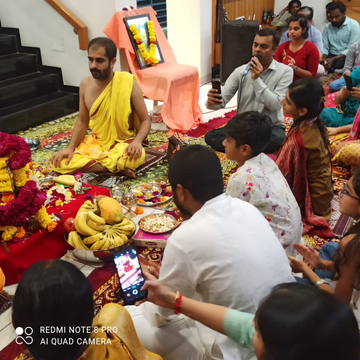 JGDSwamiji's tweet photo. #SravanRudraPuja2023 today evening Pooja from #Naroda #Ahmedabad #VDSGujarat.
@AOLGujarat @Vaidicpujas https://t.co/YPsuhD2t1r