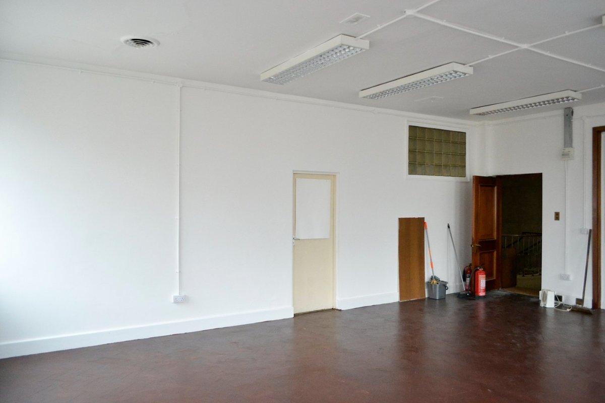 CADS (@cads_sheff) on Twitter photo This spacious studio will become available at the end of the month!
Located in our Eagle Works hub in Attercliffe - home to artists, makers, photographers, bakery, brewery and more!
For more details or to book a viewing please email us at info@cads-online.org This spacious studio will become available at the end of the month!
Located in our Eagle Works hub in Attercliffe - home to artists, makers, photographers, bakery, brewery and more!
For more details or to book a viewing please email us at info@cads-online.org