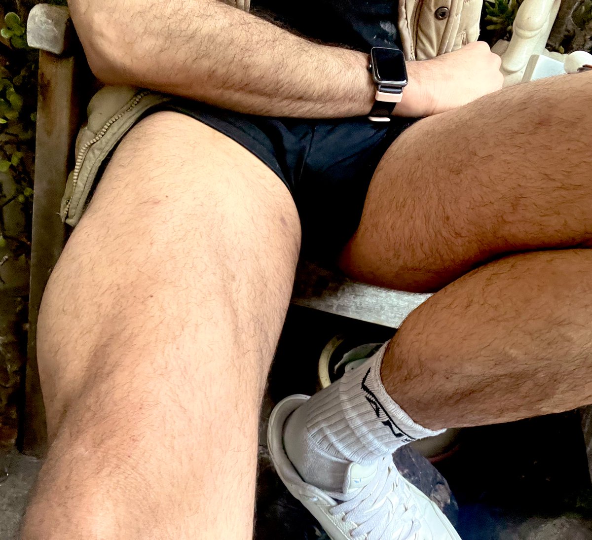 JoeMelbXXX's tweet photo. New-old slutty shorts 😋☺️ #thighs #legs #aussielad #latino #arab #hairybeardedcub #australiaotter #melbourne #hotpants https://t.co/uzN7rXDZP7