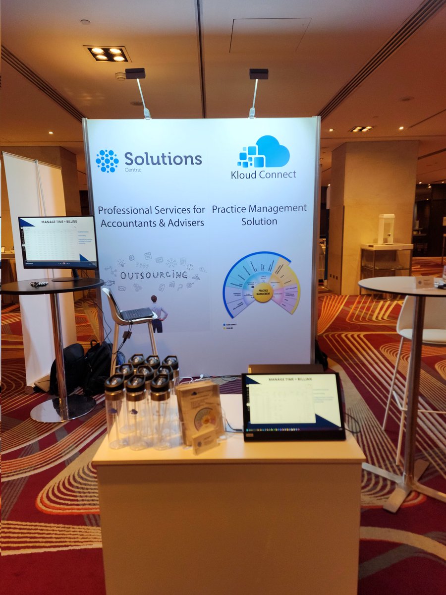 KevinCooper76's tweet photo. The Kloud Connect team are ready for
#ClassIgnite2023 https://t.co/XgXzh1VGfy