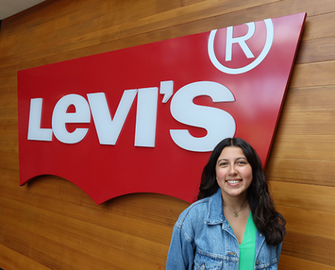 Sheccid Rodriguez is among just five students nationwide to receive the Jeff Ubben Fellowship from the @possefoundation. Learn how Rodriguez used this opportunity to partner with industry leader @levistraussco for a remarkable summer experience: tulane.it/48dxhiH