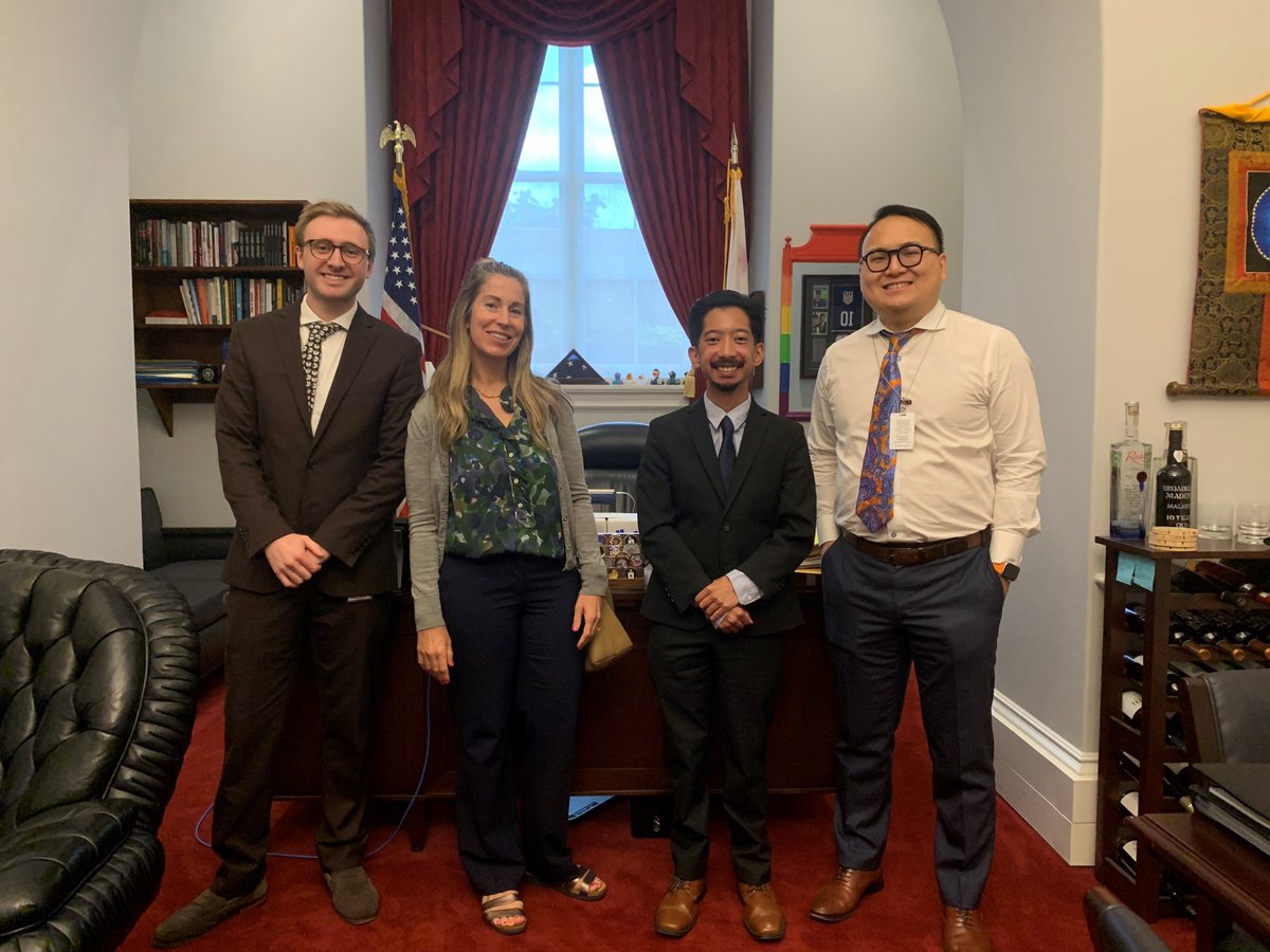 Thanks to Lucas Lam and Joel Miller from the Office of @RepSwalwell for meeting with us during this #FarmBillFlyIn to discuss the importance of a strong and equitable #FarmBill that funds food banks and strengthens #SNAP! #HungerActionMonth